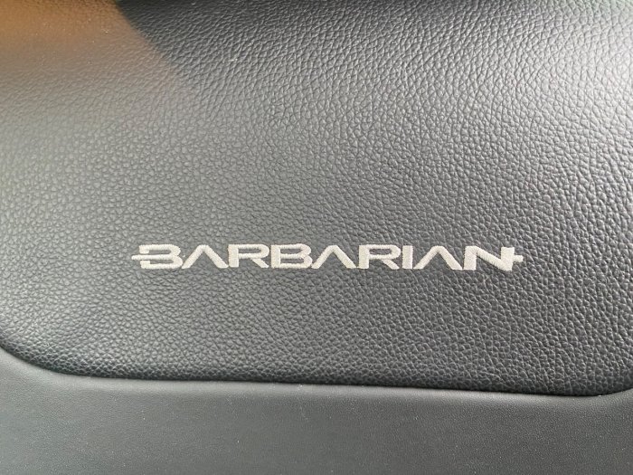 Mitsubishi L200 2.4 Double Cab DI-D 178 Barbarian 4WD Auto Pick Up Diesel White