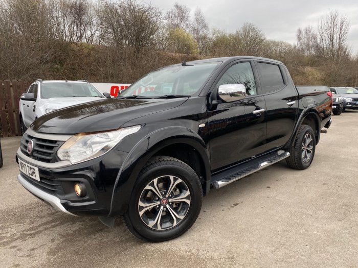 Fiat Fullback 2.4 180hp LX Double Cab Pick Up Pick Up Diesel Black