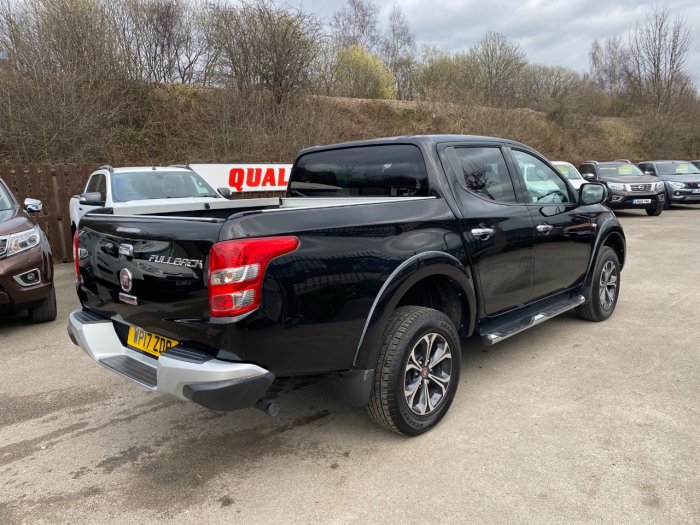 Fiat Fullback 2.4 180hp LX Double Cab Pick Up Pick Up Diesel Black