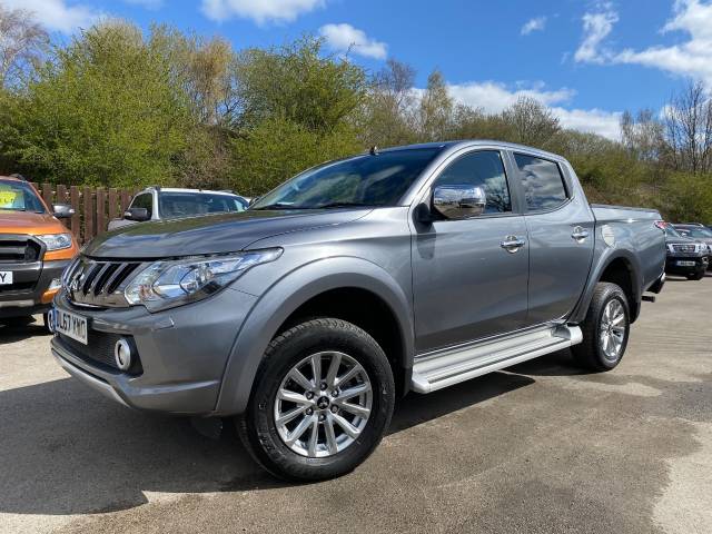 Mitsubishi L200 2.4 Double Cab DI-D 178 Barbarian 4WD Pick Up Diesel Grey