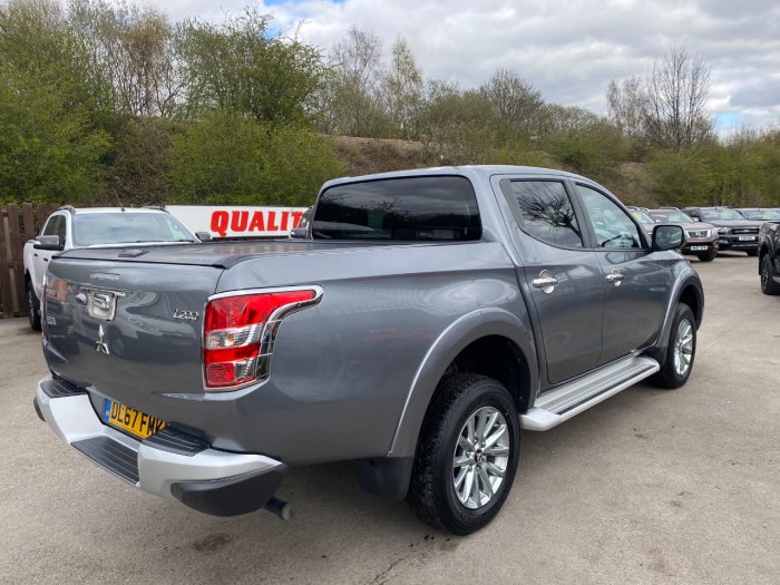 Mitsubishi L200 2.4 Double Cab DI-D 178 Barbarian 4WD Auto Pick Up Diesel Grey