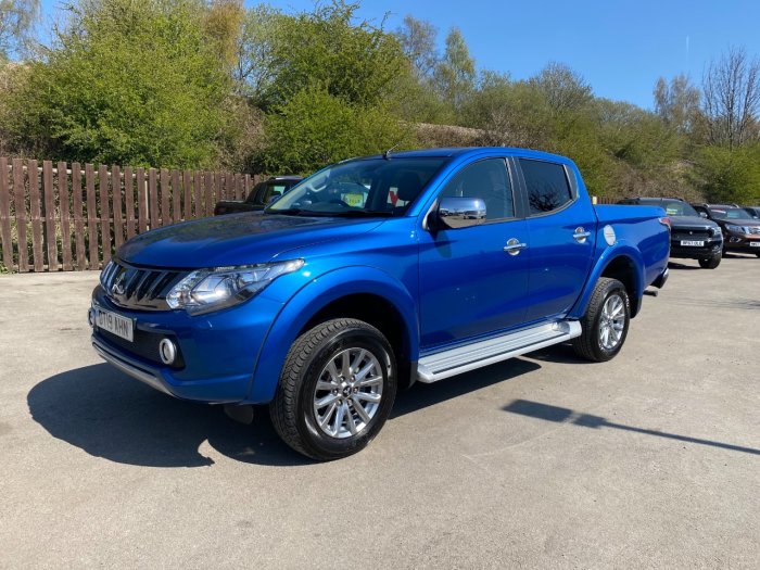 Mitsubishi L200 2.4 Double Cab DI-D 178 Barbarian 4WD Auto Pick Up Diesel Blue