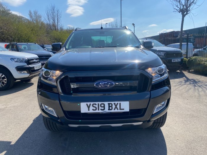 Ford Ranger Pick Up Double Cab Wildtrak 3.2 TDCi 200 Auto Pick Up Diesel Black