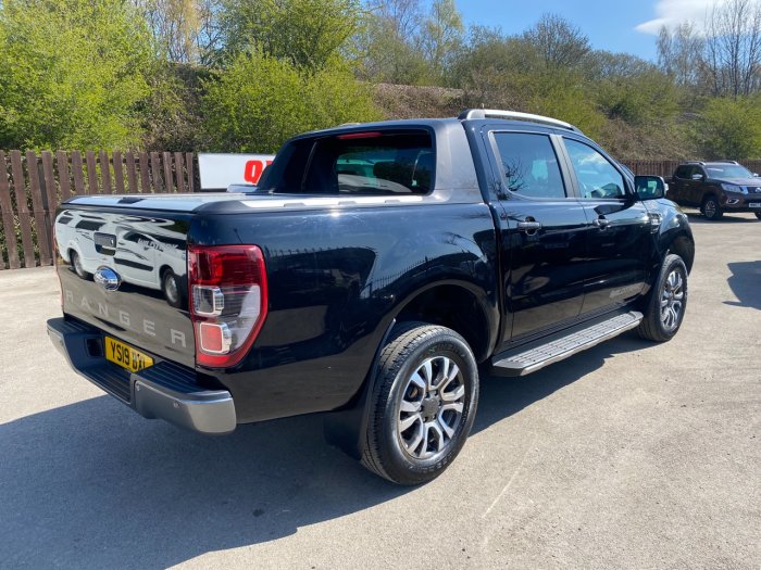 Ford Ranger Pick Up Double Cab Wildtrak 3.2 TDCi 200 Auto Pick Up Diesel Black