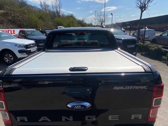 Ford Ranger Pick Up Double Cab Wildtrak 3.2 TDCi 200 Auto Pick Up Diesel Black