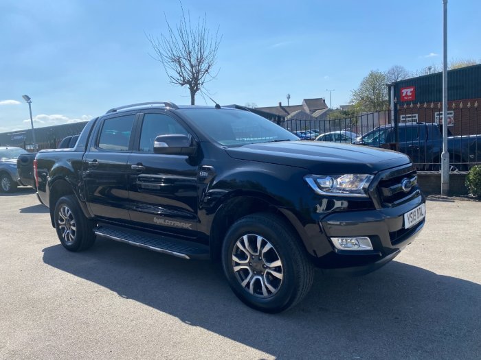 Ford Ranger Pick Up Double Cab Wildtrak 3.2 TDCi 200 Auto Pick Up Diesel Black