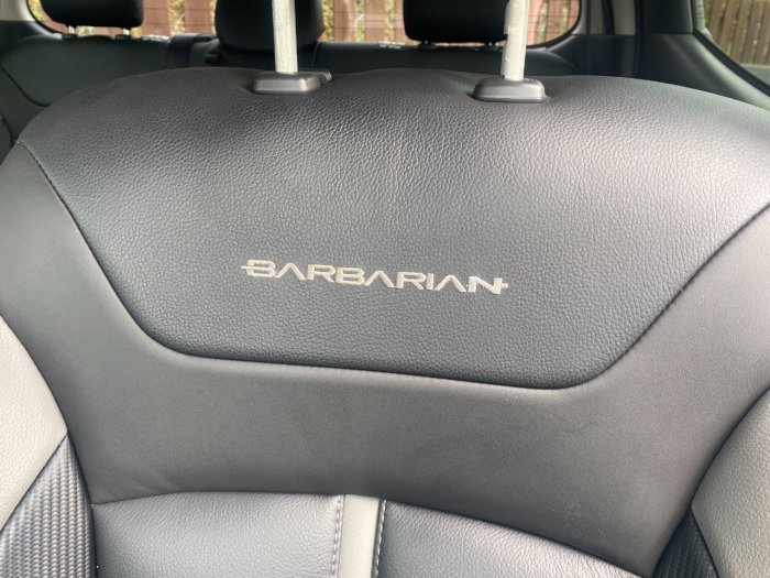 Mitsubishi L200 2.4 Double Cab DI-D 178 Barbarian 4WD Auto Pick Up Diesel Blue