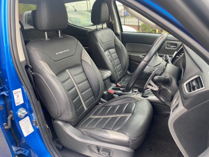 Mitsubishi L200 2.4 Double Cab DI-D 178 Barbarian 4WD Auto Pick Up Diesel Blue