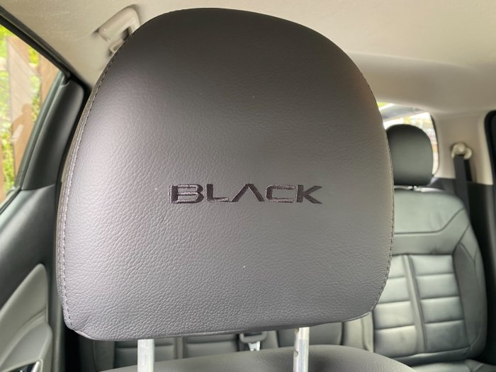 Mitsubishi L200 2.4 Double Cab DI-D 181 Barbarian Black 4WD Pick Up Diesel Black