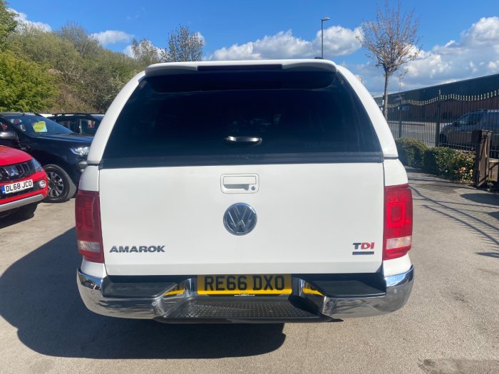 Volkswagen Amarok D/Cab Pick Up Highline 2.0 BiTDI 180 BMT 4MTN Auto Pick Up Diesel White