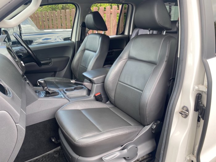 Volkswagen Amarok D/Cab Pick Up Highline 2.0 BiTDI 180 BMT 4MTN Auto Pick Up Diesel White