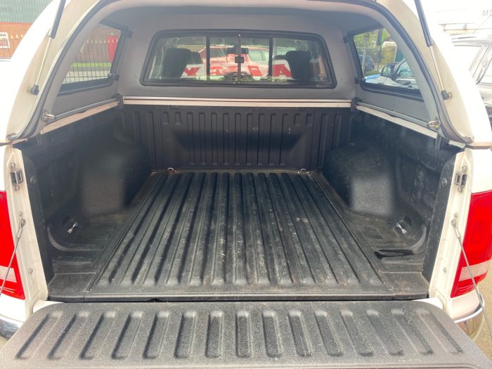 Volkswagen Amarok D/Cab Pick Up Highline 2.0 BiTDI 180 BMT 4MTN Auto Pick Up Diesel White
