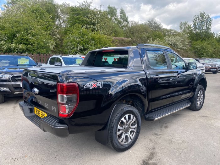 Ford Ranger Pick Up Double Cab Wildtrak 3.2 TDCi 200 Auto Pick Up Diesel Black