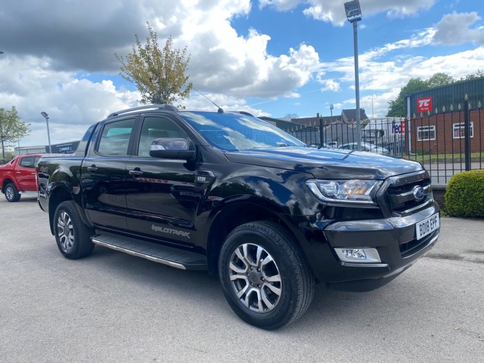 Ford Ranger Pick Up Double Cab Wildtrak 3.2 TDCi 200 Auto Pick Up Diesel Black