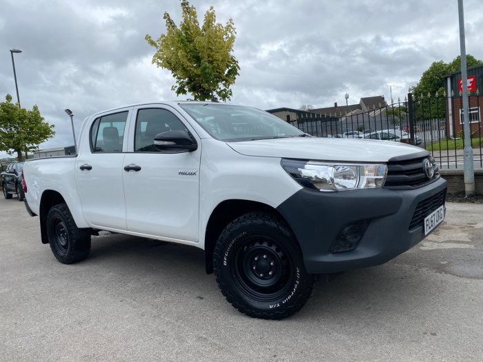 Toyota Hilux Active D/Cab Pick Up 2.4 D-4D Pick Up Diesel White