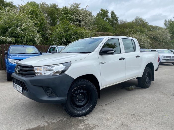 Toyota Hilux Active D/Cab Pick Up 2.4 D-4D Pick Up Diesel White