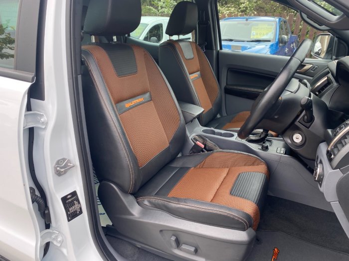 Ford Ranger Pick Up Double Cab Wildtrak 3.2 TDCi 200 Auto Pick Up Diesel White
