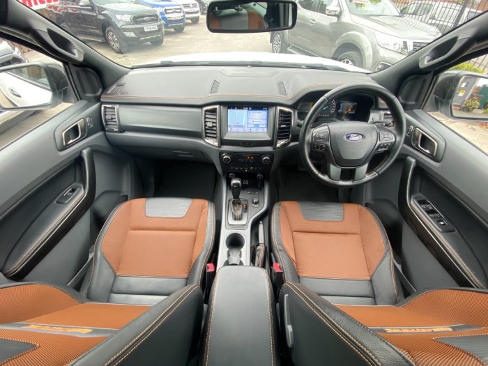 Ford Ranger Pick Up Double Cab Wildtrak 3.2 TDCi 200 Auto Pick Up Diesel White