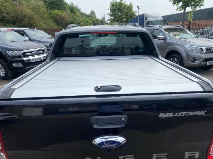 Ford Ranger Pick Up Double Cab Wildtrak 3.2 TDCi 200 Auto Pick Up Diesel Black