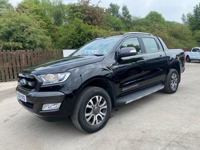 Ford Ranger Pick Up Double Cab Wildtrak 3.2 TDCi 200 Auto Pick Up Diesel Black