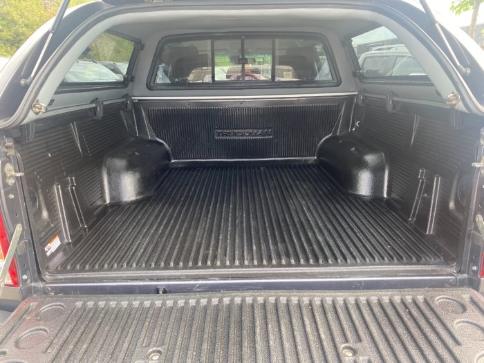 Toyota Hilux Invincible X D/Cab Pick Up 2.4 D-4D Auto Pick Up Diesel Grey
