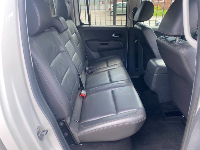 Volkswagen Amarok D/Cab Pick Up Highline 2.0 BiTDI 180 4MOTION Sel Pick Up Diesel White