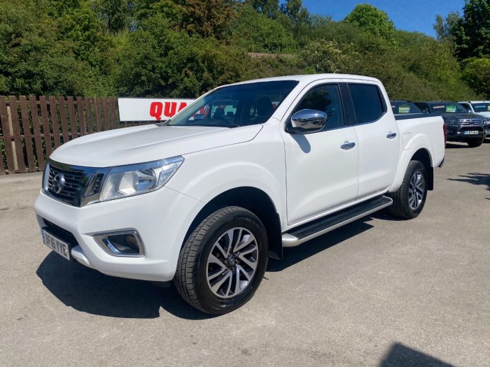 Nissan Navara Double Cab Pick Up N-Connecta 2.3dCi 190 4WD Pick Up Diesel White
