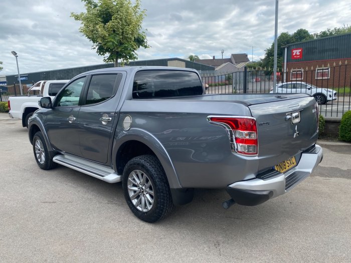 Mitsubishi L200 2.4 Double Cab DI-D 178 Barbarian 4WD Auto Pick Up Diesel Grey