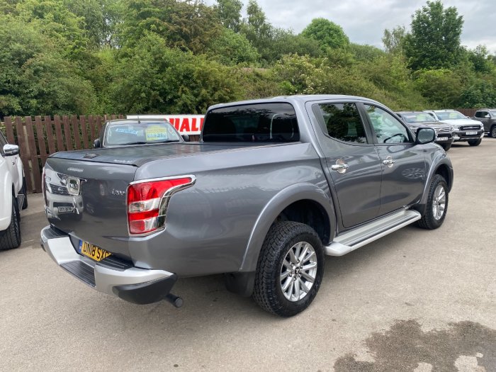 Mitsubishi L200 2.4 Double Cab DI-D 178 Barbarian 4WD Auto Pick Up Diesel Grey