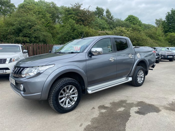 Mitsubishi L200 2.4 Double Cab DI-D 178 Barbarian 4WD Auto Pick Up Diesel Grey