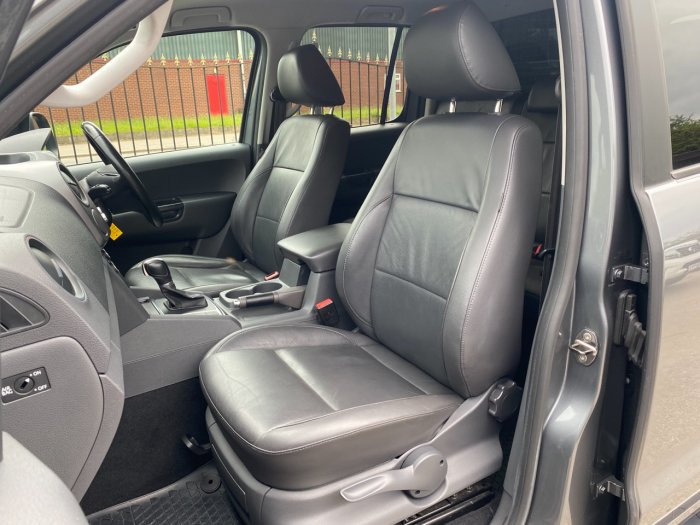 Volkswagen Amarok D/Cab Pick Up Highline 2.0 BiTDI 180 BMT 4MTN Auto Pick Up Diesel Grey