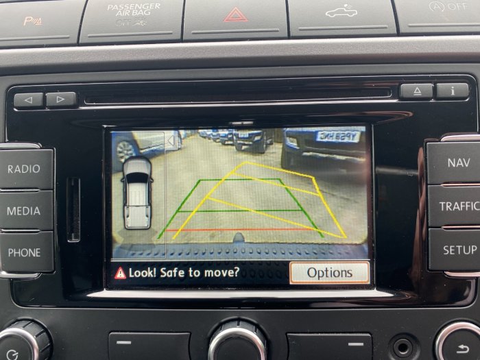 Volkswagen Amarok D/Cab Pick Up Highline 2.0 BiTDI 180 BMT 4MTN Auto Pick Up Diesel Grey