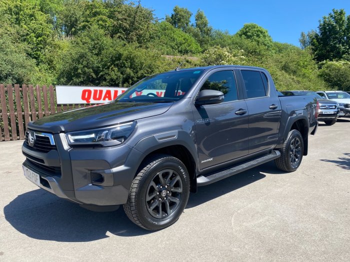 Toyota Hilux Invincible X D/Cab Pick Up 2.8 D-4D Auto Pick Up Diesel Grey