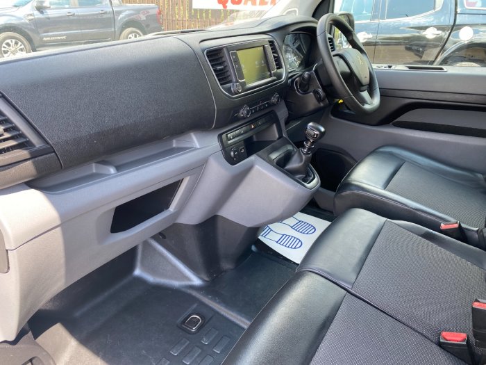 Peugeot Expert 1000 1.6 BlueHDi 115 Professional Van Panel Van Diesel White