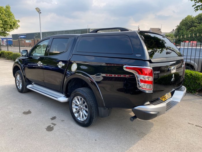 Mitsubishi L200 2.4 Double Cab DI-D 178 Barbarian 4WD Auto Pick Up Diesel Black