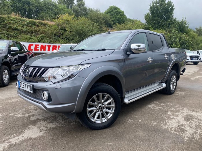Mitsubishi L200 2.4 Double Cab DI-D 178 Barbarian 4WD Pick Up Diesel Grey