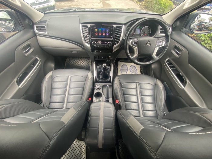 Mitsubishi L200 2.4 Double Cab DI-D 178 Barbarian 4WD Pick Up Diesel Grey