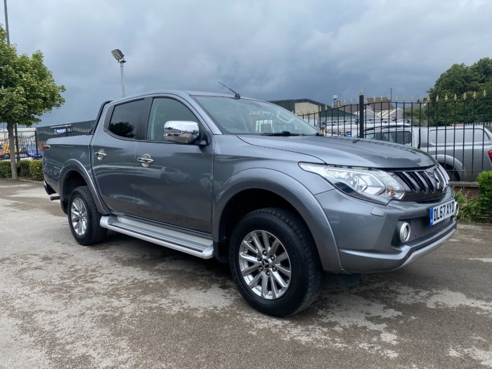 Mitsubishi L200 2.4 Double Cab DI-D 178 Barbarian 4WD Pick Up Diesel Grey