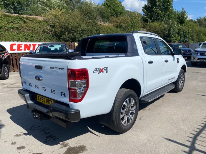 Ford Ranger Pick Up Double Cab Wildtrak 3.2 TDCi 200 Pick Up Diesel White