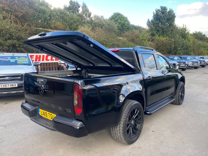 Mercedes-benz X Class 2.3 250d 4Matic Power Double Cab Pickup Auto Pick Up Diesel Black