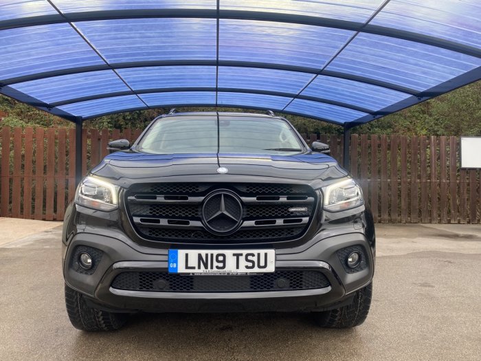 Mercedes-benz X Class 2.3 250d 4Matic Power Double Cab Pickup Auto Pick Up Diesel Black