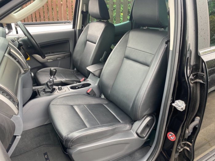 Ford Ranger Pick Up Double Cab Limited 2 2.2 TDCi Pick Up Diesel Black