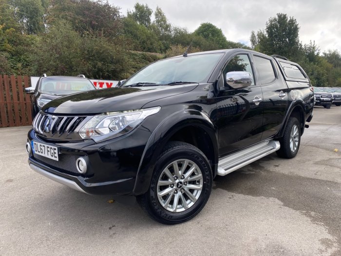 Mitsubishi L200 2.4 Double Cab DI-D 178 Barbarian 4WD Auto Pick Up Diesel Black