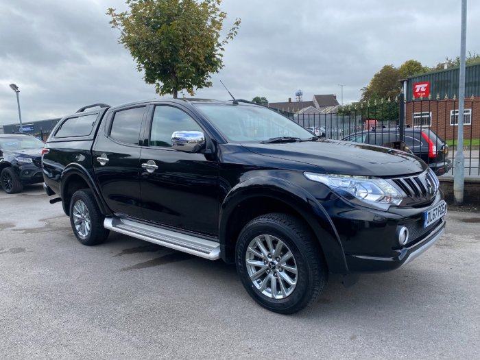 Mitsubishi L200 2.4 Double Cab DI-D 178 Barbarian 4WD Auto Pick Up Diesel Black