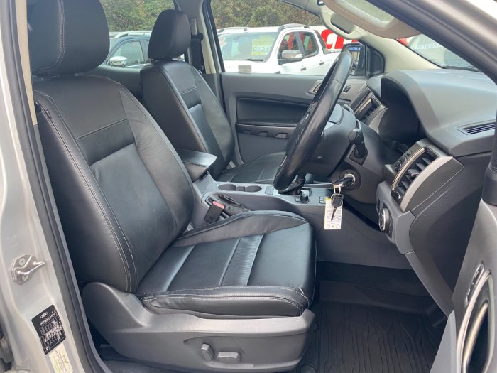 Ford Ranger Pick Up Double Cab Limited 2 3.2 TDCi 200 Auto Pick Up Diesel Silver