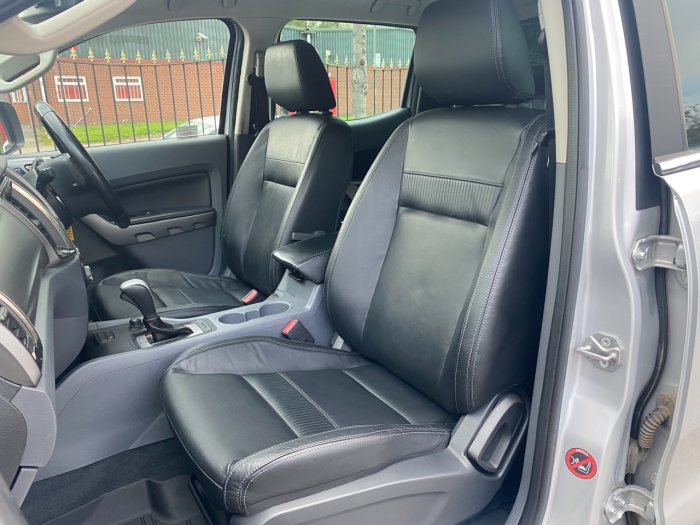 Ford Ranger Pick Up Double Cab Limited 2 3.2 TDCi 200 Auto Pick Up Diesel Silver