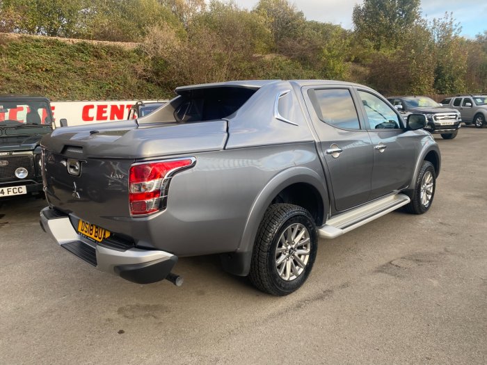 Mitsubishi L200 2.4 Double Cab DI-D 178 Barbarian 4WD Auto Pick Up Diesel Grey