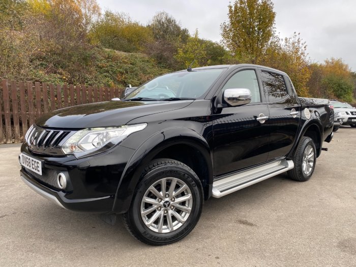 Mitsubishi L200 2.4 Double Cab DI-D 178 Barbarian 4WD Auto Pick Up Diesel Black