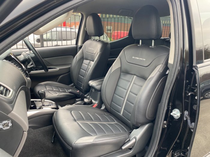 Mitsubishi L200 2.4 Double Cab DI-D 178 Barbarian 4WD Auto Pick Up Diesel Black
