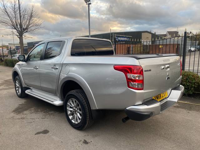 2019 Mitsubishi L200 2.4 Double Cab DI-D 178 Warrior 4WD Auto